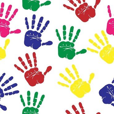 Håndaftryk i røde, grønne, blå, gule og lyserøde farver